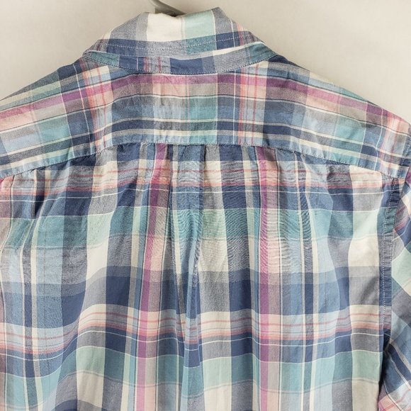 Vineyard Vines slim fit tucker shirt. short sleeve button down. small - Picture 5 of 6